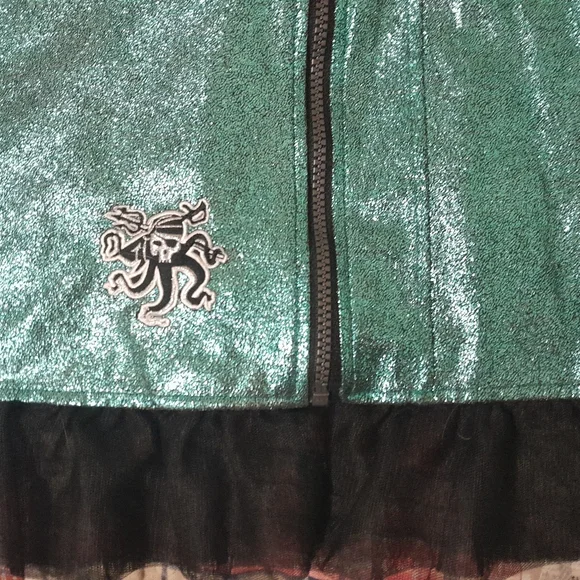 NWOT Disney's Descendants Zip-Up Vest - Picture 2 of 6